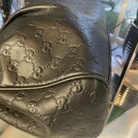 Gucci Black Leather Sukey Handbag - Picture 10 of 16